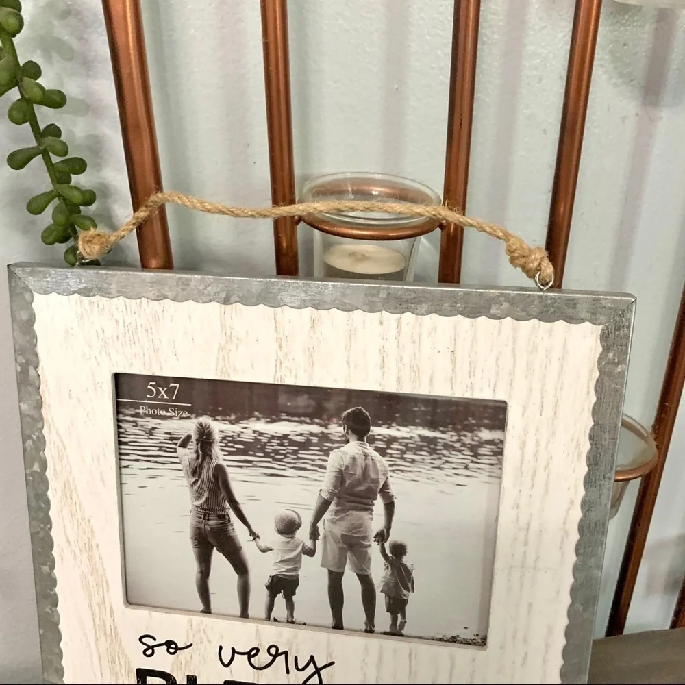 So Very Blessed Farmhouse Hanging Photo Frame